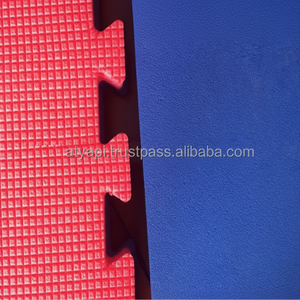 Matériau isolant en mousse XPE un côté avec adhésif un côté avec polyéthylène réticulé en aluminium - Product Image 1