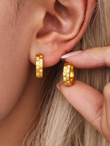 Juego <span class=keywords><strong>de</strong></span> Joyería <span class=keywords><strong>de</strong></span> Acero Inoxidable al por Mayor, Aros Gruesos Hipoalergénicos, Chapados en <span class=keywords><strong>Oro</strong></span> <span class=keywords><strong>de</strong></span> 18K, Joyería <span class=keywords><strong>de</strong></span> Moda Vintage, Pendientes <span class=keywords><strong>de</strong></span> Botón - Product Image 3