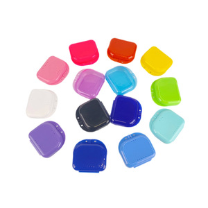 <b>Denture</b> Case Portable Plastic Storage <b>Box</b> With Holes For Orthodontic Retainer Adult Use - Product Image 1