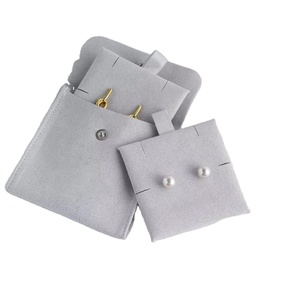 Pochette à bijoux en microfibre de luxe en gros avec insert et logo personnalisé - Product Image 1