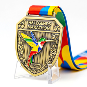 Médaille ornée plaquée or antique avec motif <span class=keywords><strong>colibri</strong></span> en émail doux pour les récompenses des finisseurs <span class=keywords><strong>du</strong></span> marathon Legends - Product Image 1