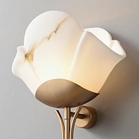 Lampe murale LED vintage minimaliste italienne en fer et marbre, design français noir, pour chambre et salon, ambiance élégante