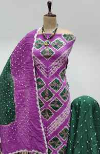 Magnifique ensemble Salwar Dupatta en satin à taille naturelle, coupe trapèze, avec un imprimé élégant - Product Image 3