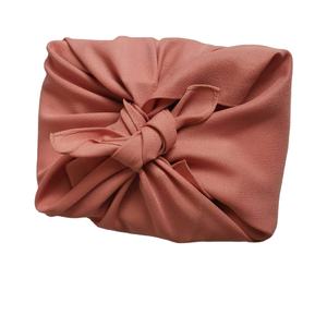 Bandana géométrique en <span class=keywords><strong>tissu</strong></span> Furoshiki inspiré de l'<span class=keywords><strong>origami</strong></span> boîte-cadeau pliable personnalisée - Product Image 3