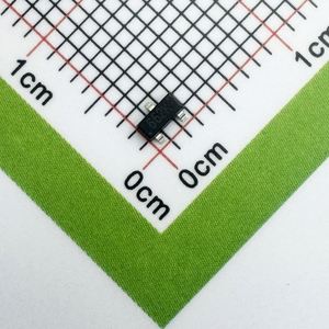 new&original 6206P332MR SOT-23 Integrated Circuits IC Chip Voltage Regulators 250mW 3.3V 250mA - Product Image 1