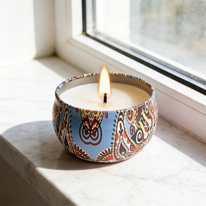 Boîte cadeau haut de gamme pour bougies en argent, collection de bougies parfumées en cire de soja pour designers, série de vente au détail et étiquette privée - Product Image 3