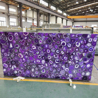 Vente en gros de dalle d'agate violette translucide de luxe projet d'hôtel semi-précieux panneau mural en pierre naturelle rétroéclairé soutenu par du verre