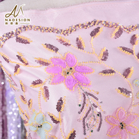 Tissu en dentelle de tulle brodé de fleurs 3D, appliqué floral, perles et sequins, maille florale stéréo pour robe de mariée et robe de soirée (OEM/ODM)