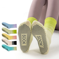 Chaussettes de yoga professionnelles pour femmes, mi-mollet, antidérapantes avec grip en silicone, pour Pilates, fitness, sport et entraînement
