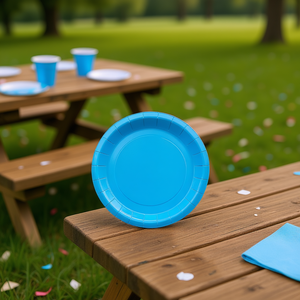 Party Love Assiettes en PP bleues de 17 cm, vaisselle jetable ronde de qualité alimentaire pour les fêtes et le camping, 8 pièces - Product Image 2