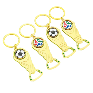 Portachiavi Apribottiglie Creativo a Tema Calcio Mondiale 2026, Ciondolo in Metallo a Forma di Pallone da Calcio per Squadre Nazionali - Product Image 1