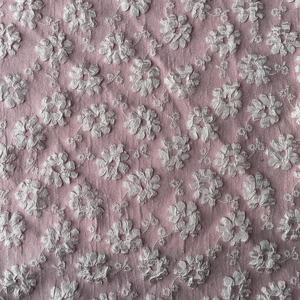 Tessuto Jacquard Goffrato in Poliestere con Motivo 3D in Rilievo per Abbigliamento - Product Image 2