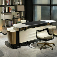 Bureau de direction de style luxe léger avec cadre en bois, mobilier de bureau haut de gamme pour patron PDG