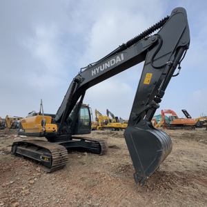 Excavatrice Hyundai R305LC 9T 30 tonnes d'occasion avec moteur Cummins Tier 4 Final et DPF DEF, conforme aux normes US et EU pour projets 2024 - Product Image 6