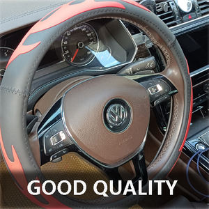 Protector de cuero para <span class=keywords><strong>volante</strong></span> de coche, cubierta de cuero de PVC Universal, personalizado - Product Image 2