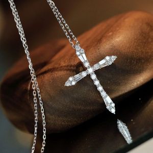 Collar con Cruz de Diamantes Naturales de 0.45ct Xinfly, Oro Real de 18k, Joyería Fina al por Mayor para Uso Diario y Regalos de Navidad, Au750 - Product Image 2