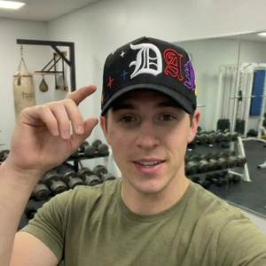 Новые оригинальные качественные бейсболки с 5 панелями, изогнутым козырьком и атласной подкладкой. Спортивные кепки. - Product Image 1