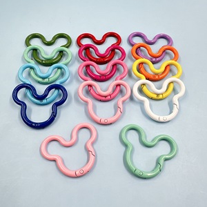 Llavero de aleación de zinc con diseño de Mickey pintado con spray, colorido, con cierre de resorte, arcoíris, accesorio de joyería DIY - Product Image 4