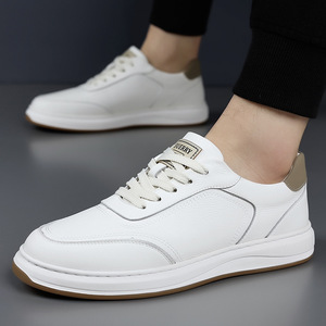 Chaussures décontractées blanches pour hommes Printemps 2026 – Baskets de conduite respirantes, antidérapantes et à semelle souple - Product Image 1