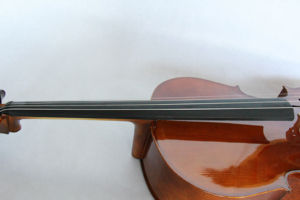 Violonchelo de Alta Calidad con Acabado Brillante, Tapa de Abeto Flameado, Fondo de Arce Flameado y Decoración de Espiral, <span class=keywords><strong>Precio</strong></span> de Fábrica - Product Image 4