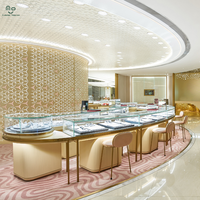 Comptoir de magasin en bois pour bijoux en or sur mesure avec éclairage LED, vitrine en verre écologique et décoration de bijouterie
