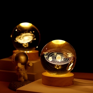 Lampe de nuit en cristal gravé au laser 3D avec LED USB, base en bois, thème lune, lampe de bureau, cadeau romantique pour elle - Product Image 1