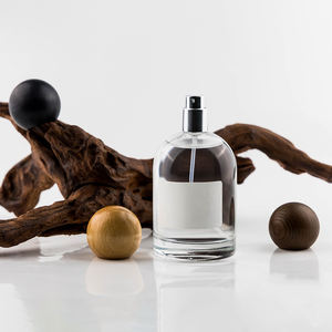 น้ำหอมผู้หญิงหรูหรา ขวดแก้วหัวปั๊มแบบพ่น ฝาไม้ รูปทรงสวยงาม ขนาด 30 มล. 50 มล. 100 มล.  พื้นผิวปั๊มร้อน ยี่ห้อ <span class=keywords><strong>TALANG</strong></span> รุ่น BEST-23329 - Product Image 4