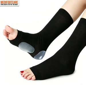 Calcetines 2 en 1 con Soporte Acolchado para el Arco <span class=keywords><strong>del</strong></span> <span class=keywords><strong>Pie</strong></span>, Alivio <span class=keywords><strong>del</strong></span> Dolor de Arco Plano, Almohadillas de Gel para el Talón Agrietado, Protector de Talón para Fascitis Plantar - Product Image 4