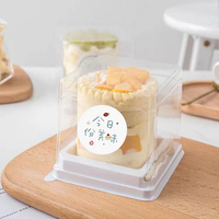 Vente en gros Boîte d'emballage pour gâteau dessert de 2 pouces Boîtes en plastique jetables transparentes pour gâteau en mousse feuilletée à mille couches