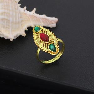 Anillo de Boda Clásico para Hombre Jxx al por Mayor, Chapado en Oro de 24K, con Incrustaciones de Circonio - Product Image 3