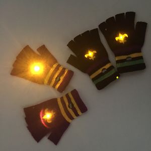 Nuevas <span class=keywords><strong>ideas</strong></span> de producto 2020 Mardi Gras LED de punto guantes invierno guantes de acrílico hilados luz guantes - Product Image 3