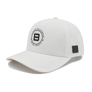 Gorra de Béisbol Personalizada con Orificios Cortados con Láser, Parche de Goma Ultrasónico Impermeable de Alta Calidad con Logotipo, Color Beige Blanco - Product Image 2