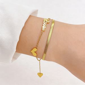 Bracelet en acier inoxydable plaqué or 18 carats avec chaîne cubaine et étoile d'amour pour femme, bijoux étanches et inaltérables - Product Image 3