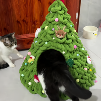 Hochwertiges Cartoon-Stil Winter-Schlafhaus Weihnachtsbaum Dreieckiges Haustiernest für Katzen und Hunde Solides Tier-Zelt Beliebter Artikel