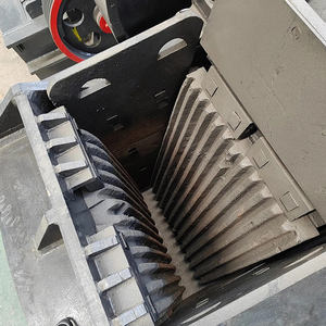 China Leading <span class=keywords><strong>400</strong></span>/<span class=keywords><strong>600</strong></span> Backen brecher anlage 30 oder 50 Tph Quarry <span class=keywords><strong>Jaw</strong></span> <span class=keywords><strong>Crusher</strong></span> zum Verkaufs preis - Product Image 4