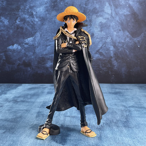 Nuovissimo cartone animato Anime Cool un pezzo nero rosso mantello Luffy Action figure di alta qualità PVC scrivania decorazione all'ingrosso regalo personalizzato - Product Image 6