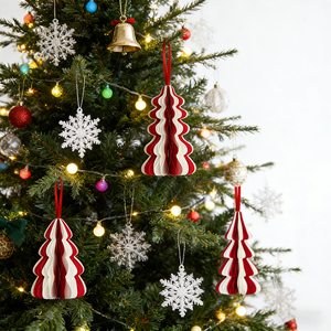 Set di 3 Decorazioni Natalizie Rosse e Bianche, Pendenti in Carta per Albero di Natale, Decorazioni Festive per Casa e Feste - Product Image 5
