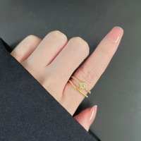 Anillo Abierto Ajustable con Trébol de Cuatro Hojas, Elegante y Moderno, Chapado en Oro, con Micro Pavé de Circonitas Blancas y Borde con Cuentas, para Uso Diario