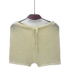 Ropa de <span class=keywords><strong>dormir</strong></span> <span class=keywords><strong>Sexy</strong></span> <span class=keywords><strong>para</strong></span> mujer, conjunto de pijamas de terciopelo, ropa de casa <span class=keywords><strong>para</strong></span> mujer, ropa de noche de verano, TOP <span class=keywords><strong>para</strong></span> <span class=keywords><strong>dormir</strong></span> <span class=keywords><strong>para</strong></span> mujer, pantalones cortos informales de acrílico ODM <span class=keywords><strong>para</strong></span> adultos - Product Image 6