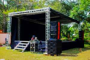 Estructura de Iluminación de Aluminio para Exteriores Personalizada - Product Image 6