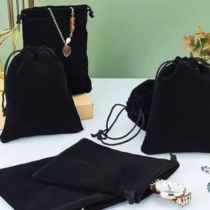 Pochette cadeau en velours doux avec cordon de serrage, personnalisable avec logo imprimé, recyclable, pour bijoux - Product Image 2