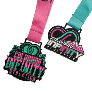 Fábrica China al por mayor personalizado lindo dibujos animados niños deporte competición recuerdo insignia zinc esmalte 3D Logo medalla solapa Pin - Product Image 3