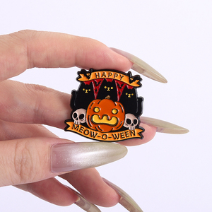 Spilla in metallo smaltato Happy <span class=keywords><strong>Meow</strong></span> O Ween, simpatico gatto nero di Halloween, distintivo da risvolto, gioiello, regalo, all'ingrosso - Product Image 4