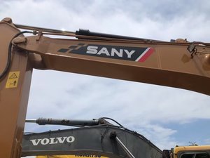 SANY SY365H Motor y bomba de motor de excavadora sobre orugas usados incluidos 210KW Potencia 1.7mÂ ³ Capacidad del cucharón a la venta - Product Image 3