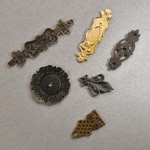 Protections d'<span class=keywords><strong>angle</strong></span> décoratives en alliage de zinc pour boîtes cadeaux en bois, bandes de protection d'<span class=keywords><strong>angle</strong></span> en tôle, couvre-angles - Product Image 4