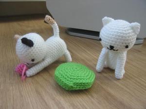 Mini chaton au crochet personnalisé, petit chat amigurumi en coton, jouet - Product Image 4