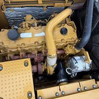 Excavatrice d'occasion CAT 326D2L 27 tonnes Caterpillar 326D2L, pelle sur chenilles hydraulique d'occasion en stock. Également disponibles 325D2L et 329D2L.