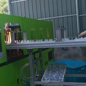 Customized Complete Set of Automatic <strong>PET</strong> <strong>Preforming</strong> <strong>Injection</strong> Molding <strong>Machine</strong> - Product Image 3