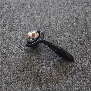 Boule de rouleau de <span class=keywords><strong>massage</strong></span> de cheval de poignée blanche pour le kit de toilettage de cheval - Product Image 3