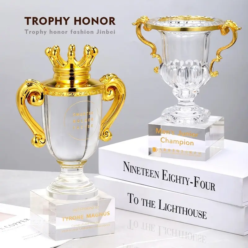 Couronne créative personnalisée artisanat de cristal de verre trophée de la coupe du sport trophée du championnat de cristal pour l'honneur cadeaux souvenirs avec base